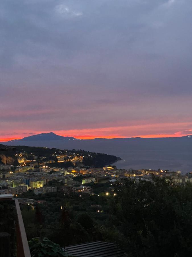 Orange Moderno Tra Gli Ulivi Di * Sorrento